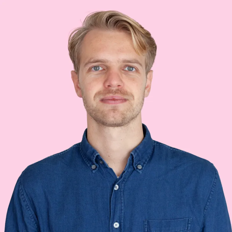 Christian vierkant pink