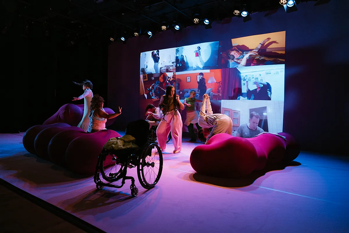 Image of the performance 'Content warning: weinig prikkels'